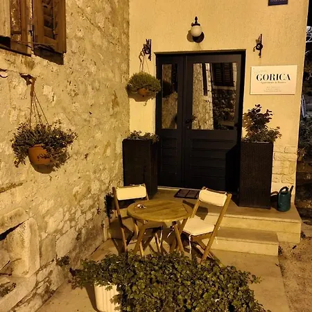 With Shared Bathroom House Gorica Hostel Sibenik