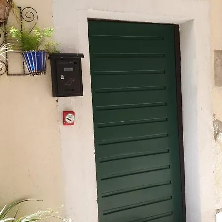 With Shared Bathroom House Gorica Hostel *